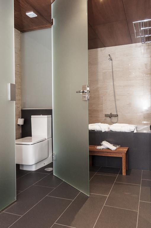 Escuderos Hotel Cruz Аргамасилья-де-Калатрава Экстерьер фото