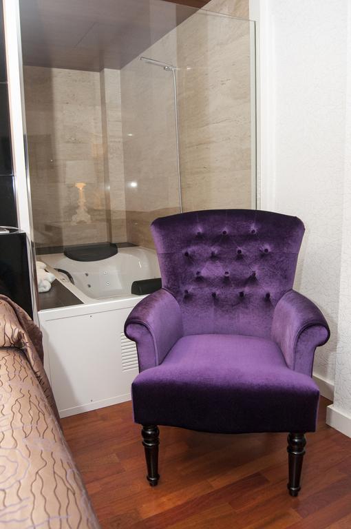 Escuderos Hotel Cruz Аргамасилья-де-Калатрава Экстерьер фото